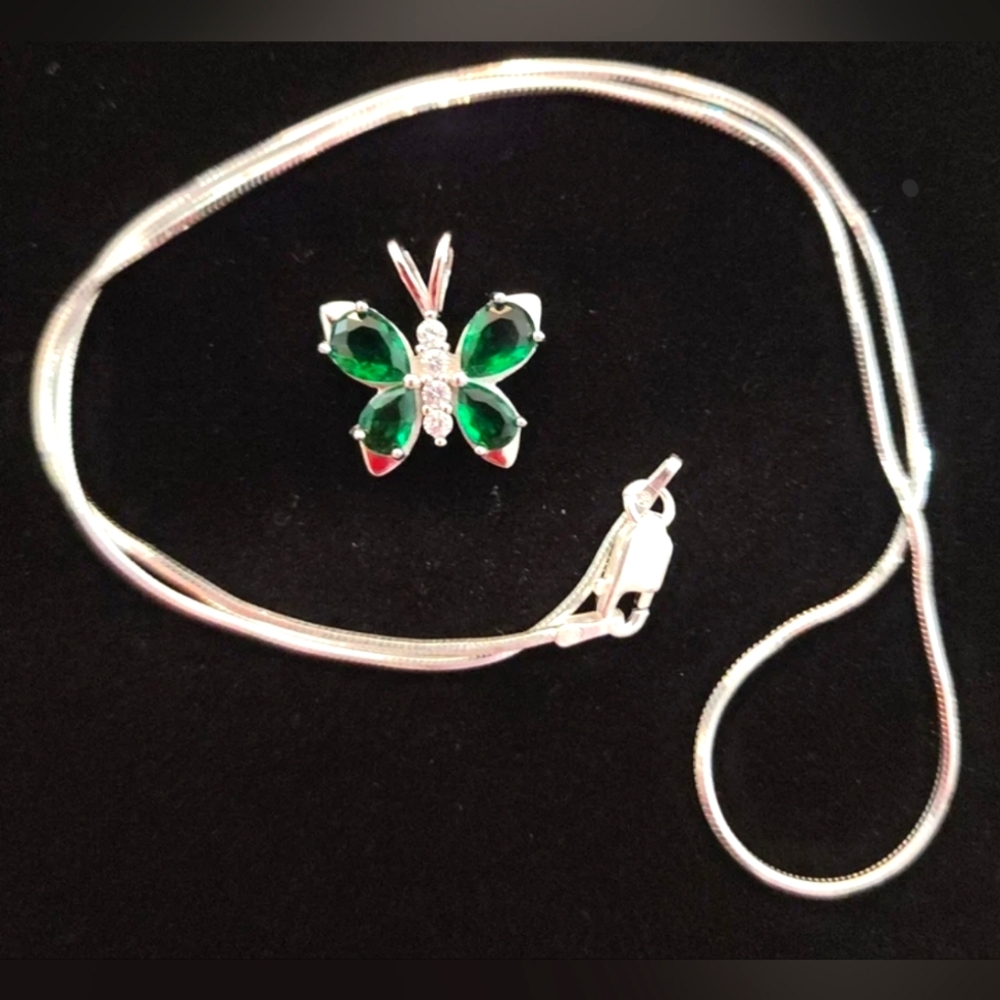 Sterling Silver 16" Snake Chain Necklace, Green Emerald CZ Diamond Butterfly